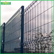 2016 hot selling high quality China factory deming welded wire mesh fence